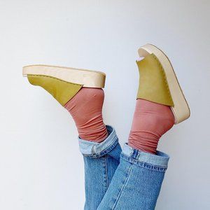 Bryr - Norma Platform Clogs in Fennel